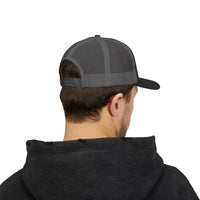 Manta Snapback Trucker Cap